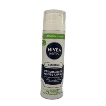 Nievea Men Sensitive Rasierschaum