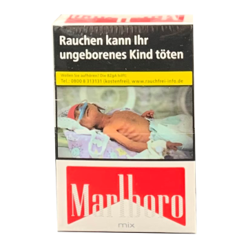 7652